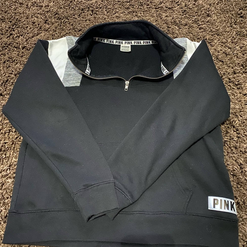 Pink Sweater size Small black